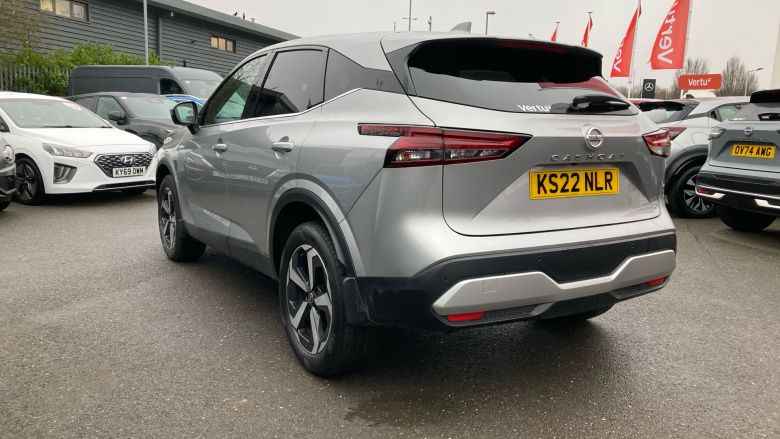 Nissan Qashqai 1.3 DiG-T MH N-Connecta 5dr Petrol Hatchback